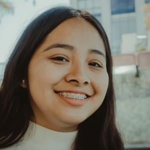 Meet your Posher, Tina